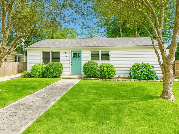 5 Odonnell Rd, Middletown, RI 02842