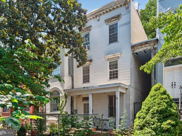 176 N Carolina Ave SE, Washington, DC 20003