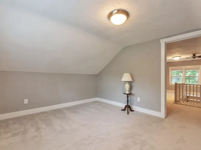 4858 S Viewmont St — Photo 43