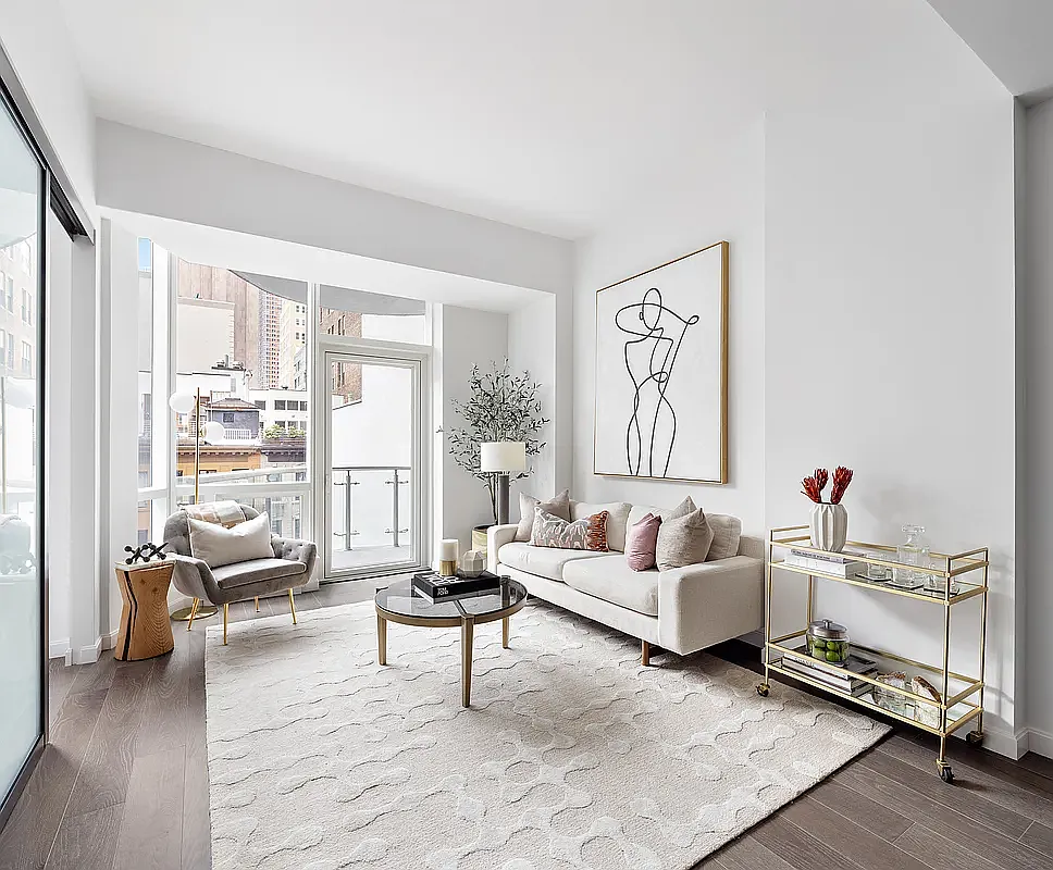 19 Park Place — Photo 1