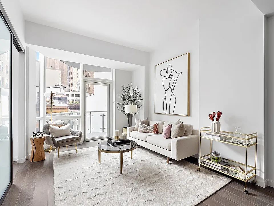 19 Park Pl #4B