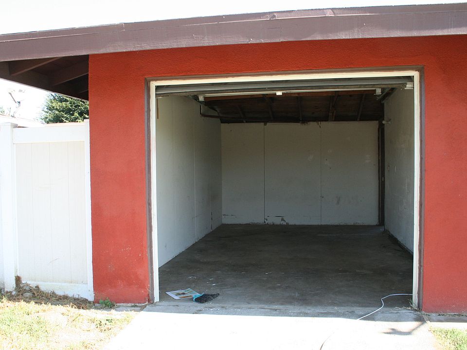 2nd image of 1389 S Hamilton Blvd