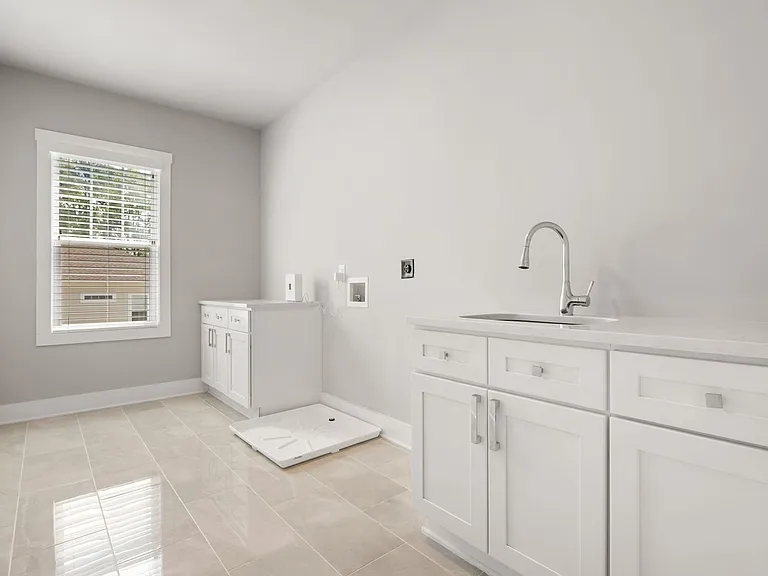 500 Kings Lake Way — Photo 19