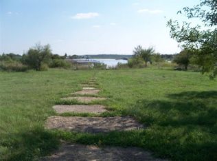 193 Lakeview Dr, Coleman, TX 76834