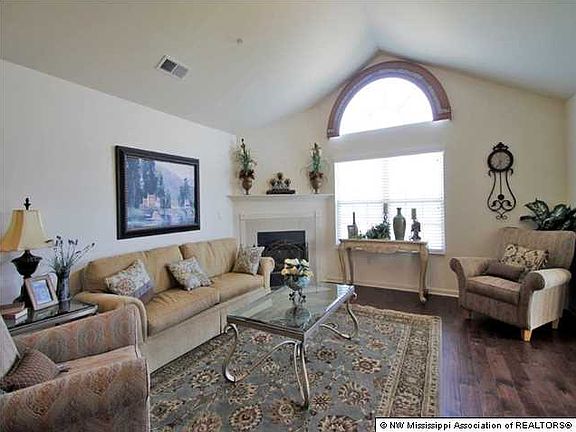 4th image of 8655 Parkview Oaks Cir #106