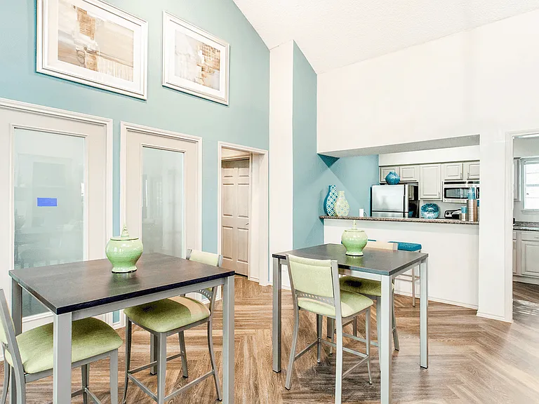 Summers Crossing Apartments — Photo 40
