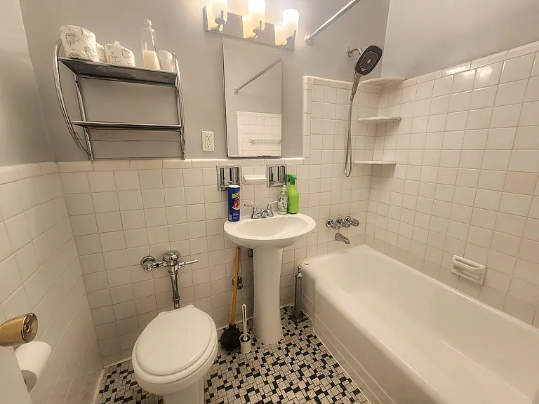 50-22 40th St #3D — Photo 6