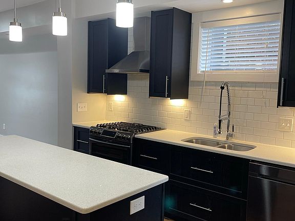 5th image of 472 King Ave