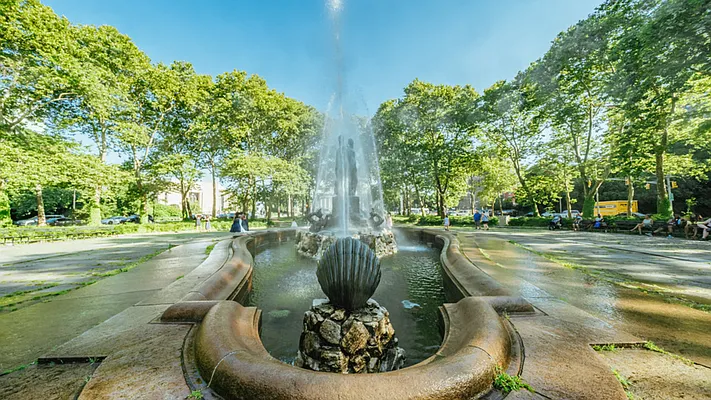 Rented by Nooklyn NYC LLC | media 56