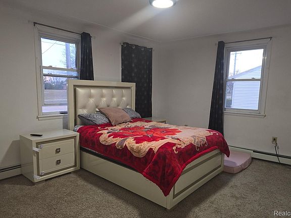 4th image of 13801 Frazho Rd