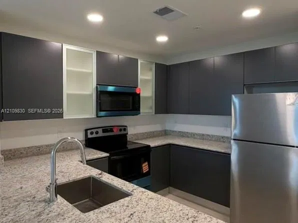 5563 Millenia Park Blvd #519, Orlando, FL 32839