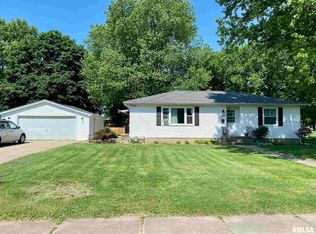 522 Franklin Ave, Galesburg, IL 61401