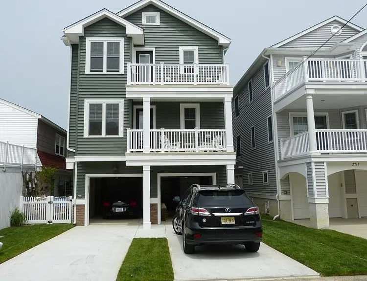 2717 Asbury Ave — Photo 22