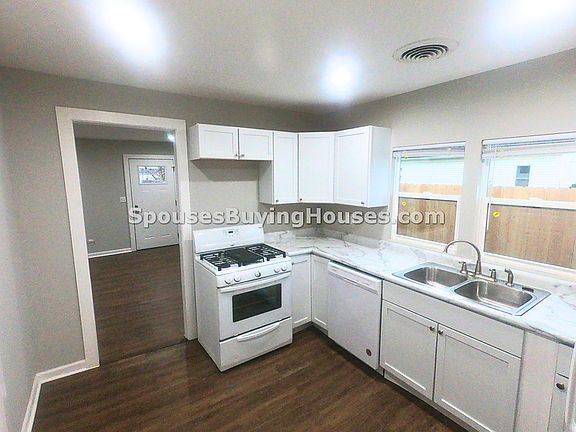 5th image of 717-719 W 4th St #717