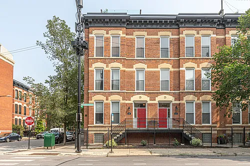456 W Armitage Ave #2 Photo 1 456 W Armitage Ave #2 Photo 1