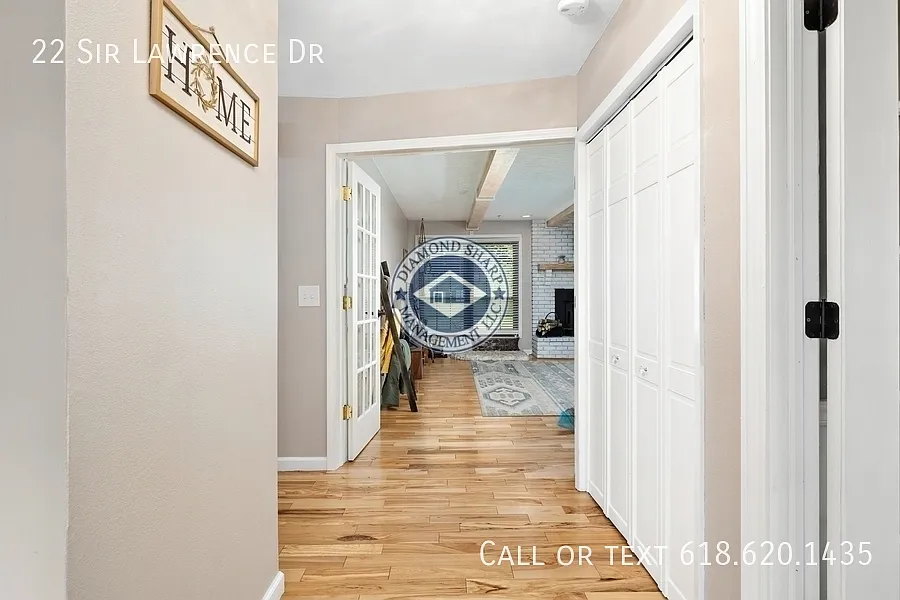 3 bed, 2300 sqft, $2,600 — Photo 3