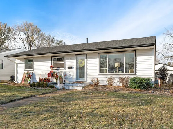 845 21st Ave N, South Saint Paul, MN 55075