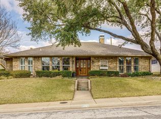 6615 Southpoint Dr, Dallas, TX 75248