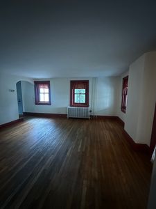 660 S Church St, Mount Laurel, NJ, 08054