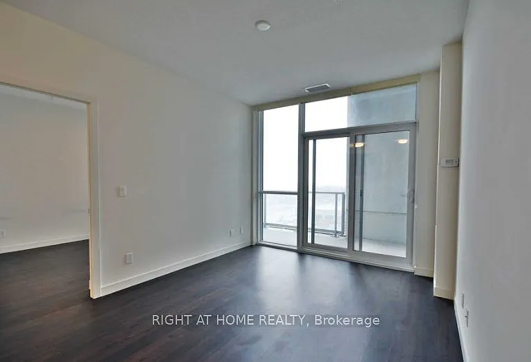 2087 Fairview St #905 — Photo 9