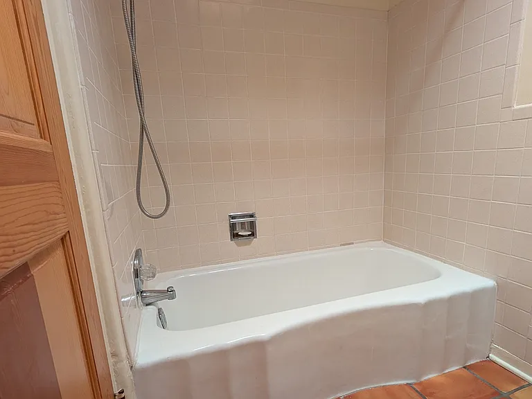 8215 San Juan Rd NE — Photo 12