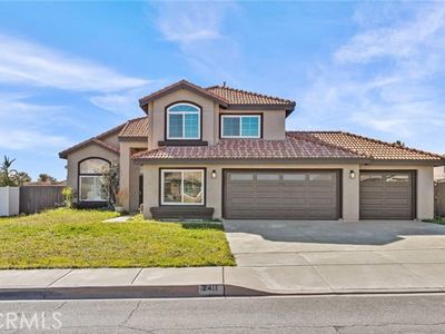 2411 W Calle Celeste Dr, Rialto, CA, 92377