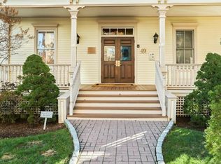 49 Glenbrook Rd APT 102, Stamford, CT 06902