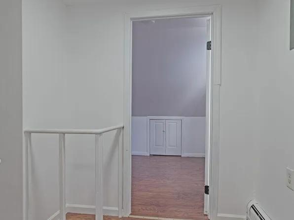 337 Summit Avenue image 24 of 25