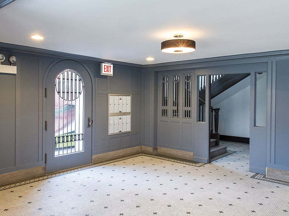 Building Lobby