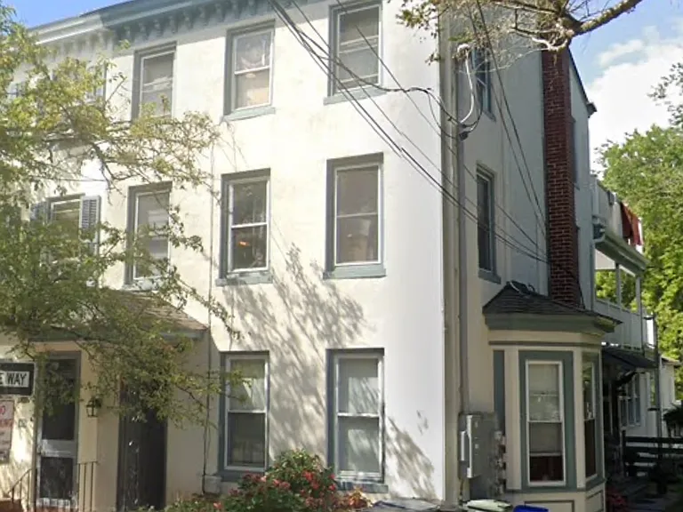47 Clinton St #3A — Photo 1