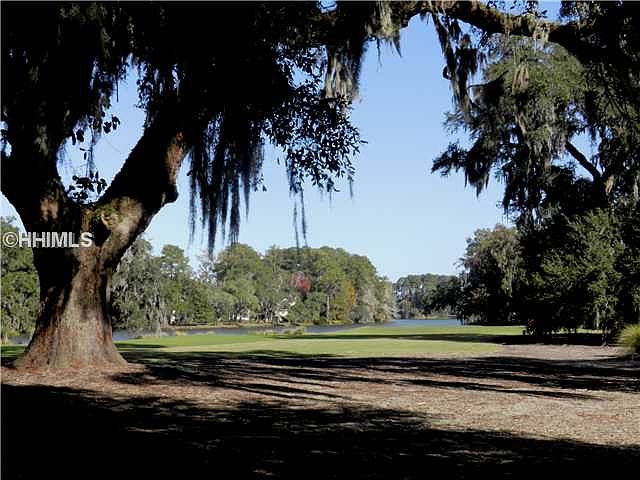 1st image of 141 Belfair Oaks Blvd