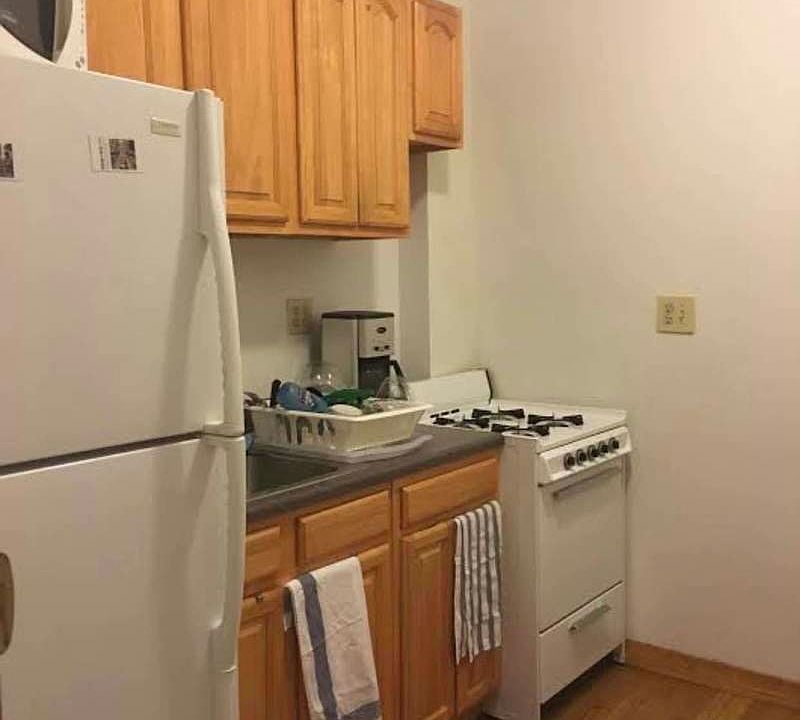 2nd image of 302 Atlantic Ave #1