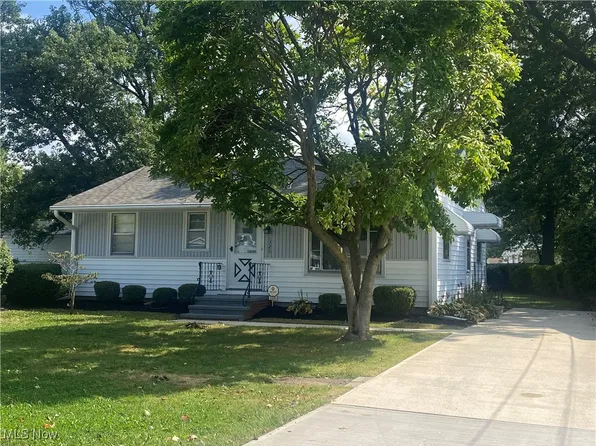 1326 E 29th St, Ashtabula, OH 44004