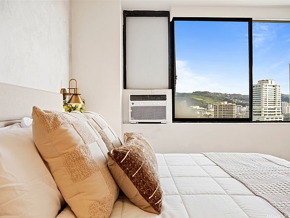 3rd image of 444 Niu St APT 1312