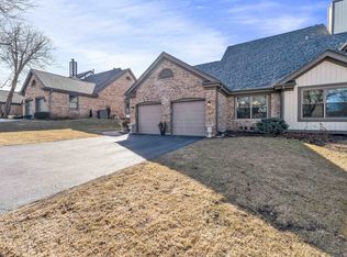 14706 Hollow Tree Rd, Orland Park, IL 60462