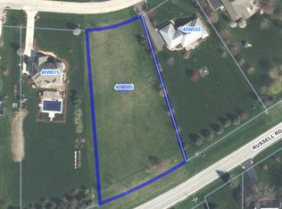 40W595 Stonebriar Ln, Elgin, IL 60124