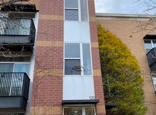 120 N Leavitt St UNIT 303, Chicago, IL 60612