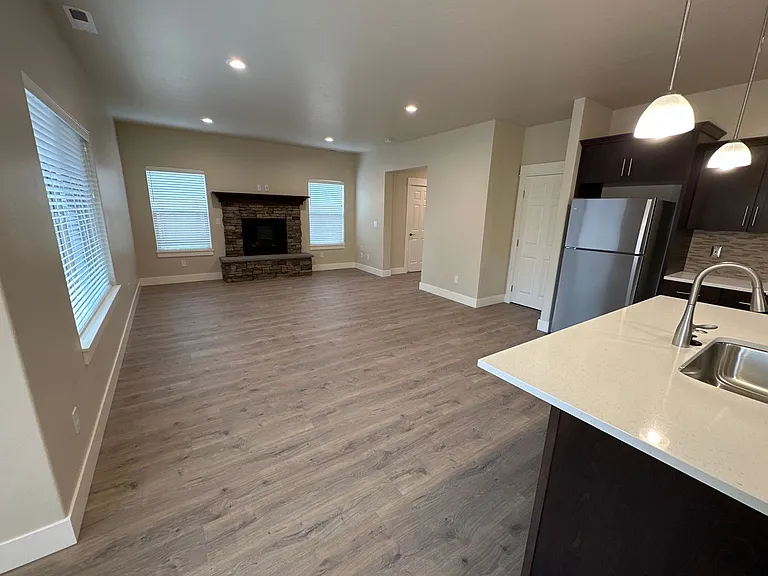 20589 SE Slate Ave — Photo 6