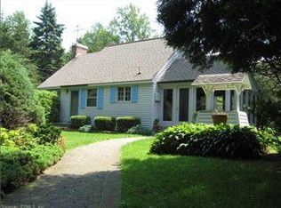 703 Edgewood Rd, Berlin, CT 06037