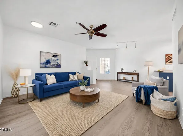 8800 N 107th Avenue #52, Peoria, AZ 85345