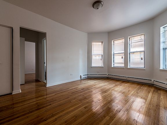 3rd image of 5040 W Quincy St #3S