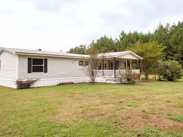 3301 Ware St, Blackshear, GA 31516