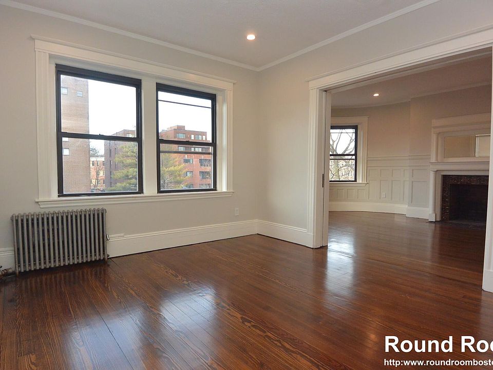 1st image of 1855 Beacon St #3C