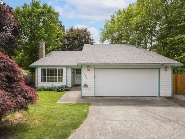 1379 SE 64th Ct, Hillsboro, OR 97123