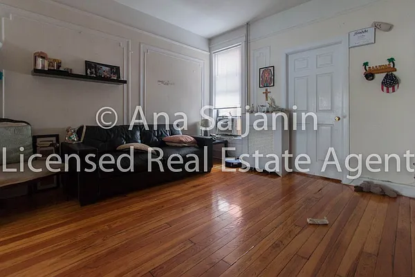 Rented by Citi Zone Realty | media 19