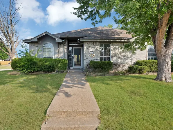 2137 Emerald Oaks, Mesquite, TX 75181