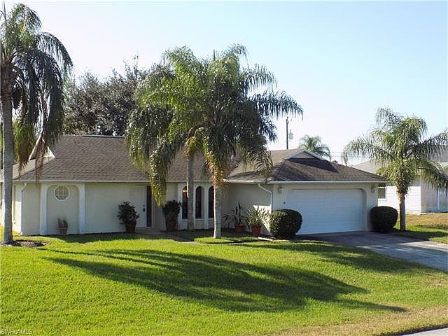 1st image of 622 SW 25th Ter