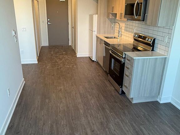 2nd image of 1010 Sandy Beach Rd #1104