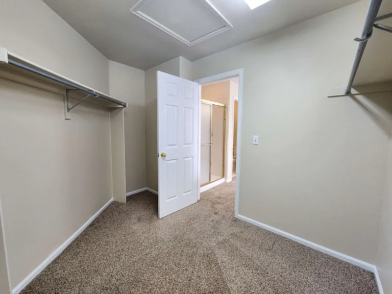 22359 E Lake Ln — Photo 26