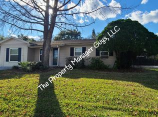 52 Alicante Rd, Debary, FL 32713
